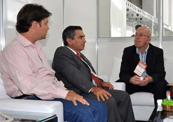 Joe Valle - Secretário de Inclusão Social do MCT, Gilberto Carvalho - Chefe de Gabinete da Presidência da República e  Bent Mikkelsen, um dos organizadores do evento FOODPRINT.